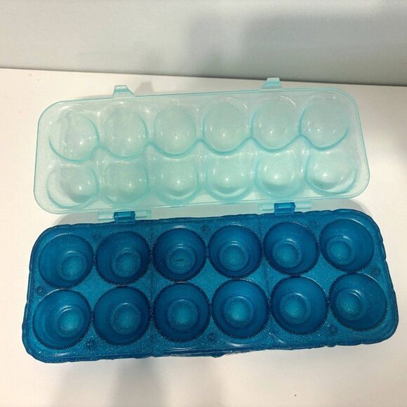 Hatchimals CollEGGtibles Blue Egg Carton - Picture 4 of 5